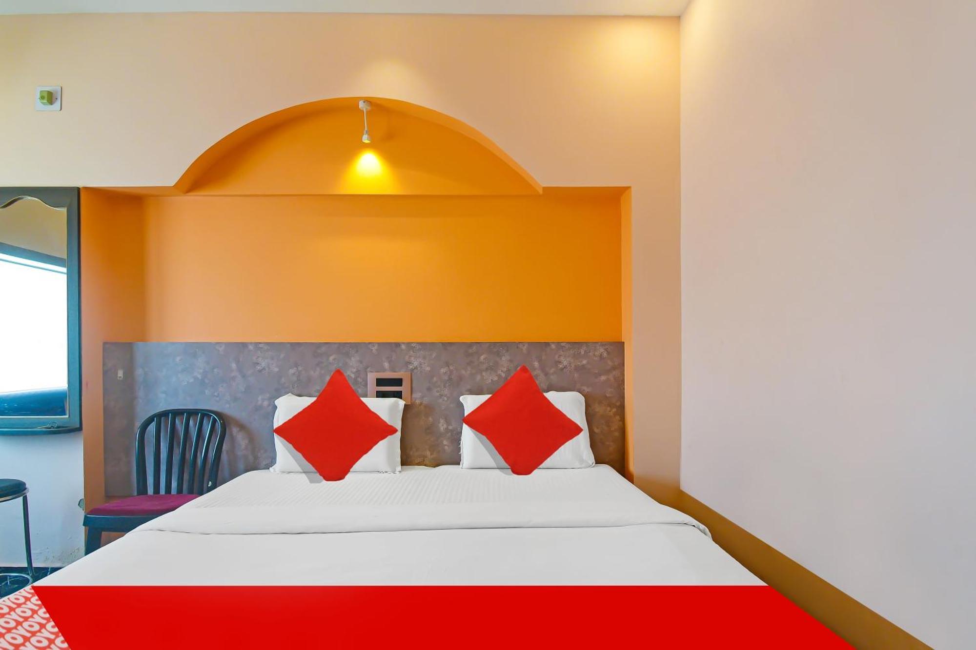Oyo Flagship Hotel Sea Garden Puri Eksteriør bilde